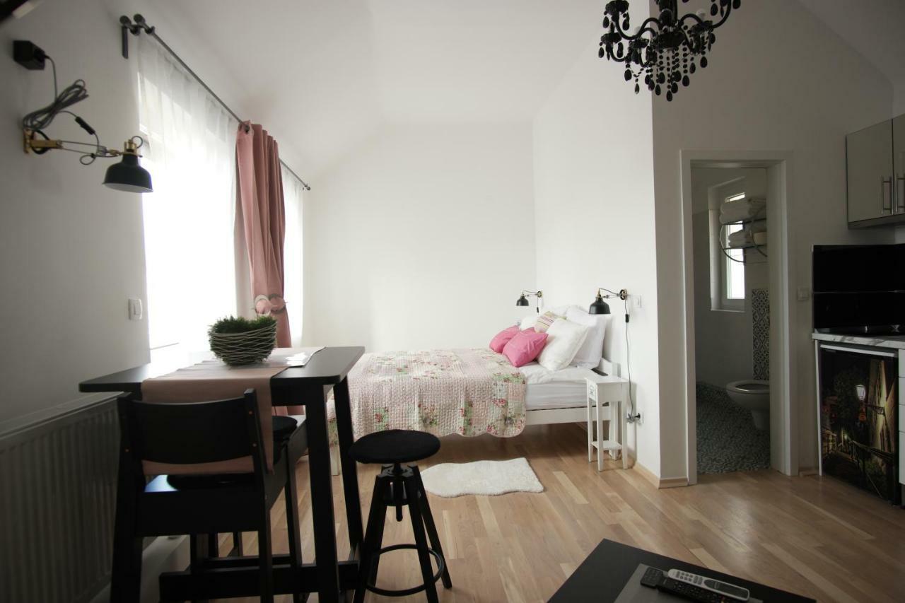 Zagreb Studio Apt No.1 ภายนอก รูปภาพ